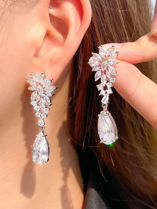Élyna Bridal Earrings - Studio 3 Twenty One LLC