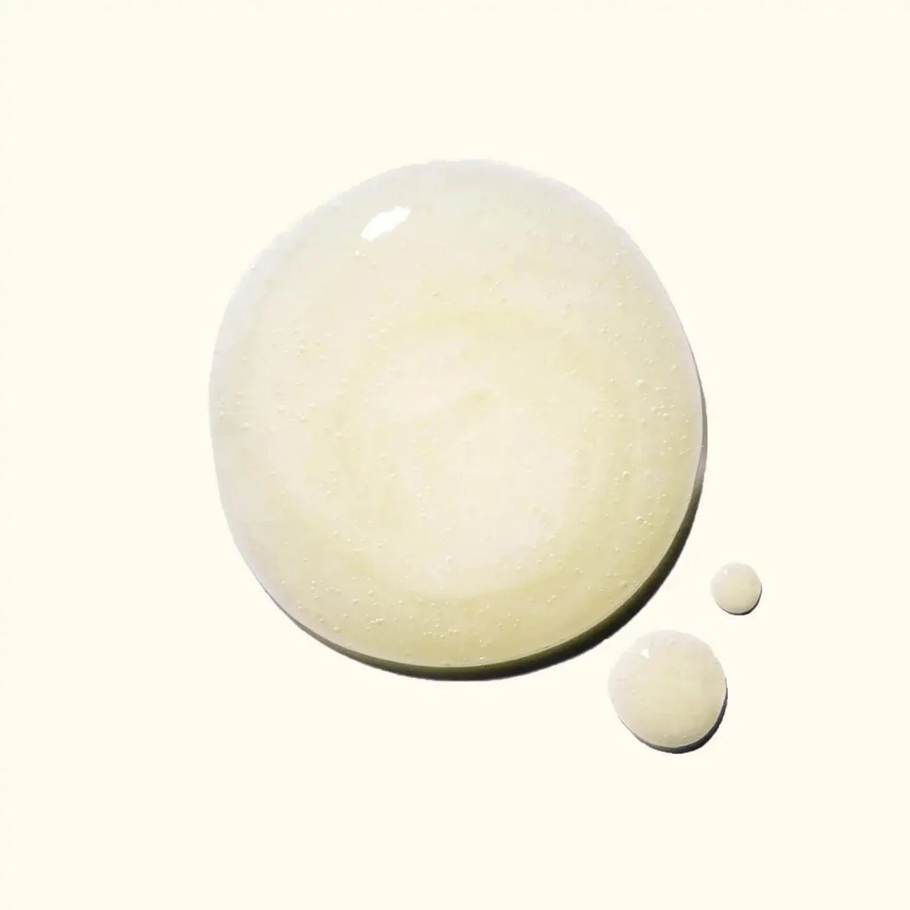 Amika Velveteen Dream Smoothing Conditioner 275ml - Studio 3 Twenty One LLC