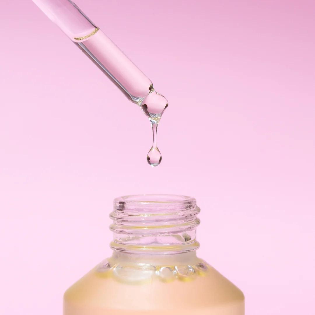 Smooth: Anti-Frizz Oil - Studio 3 Twenty One LLC