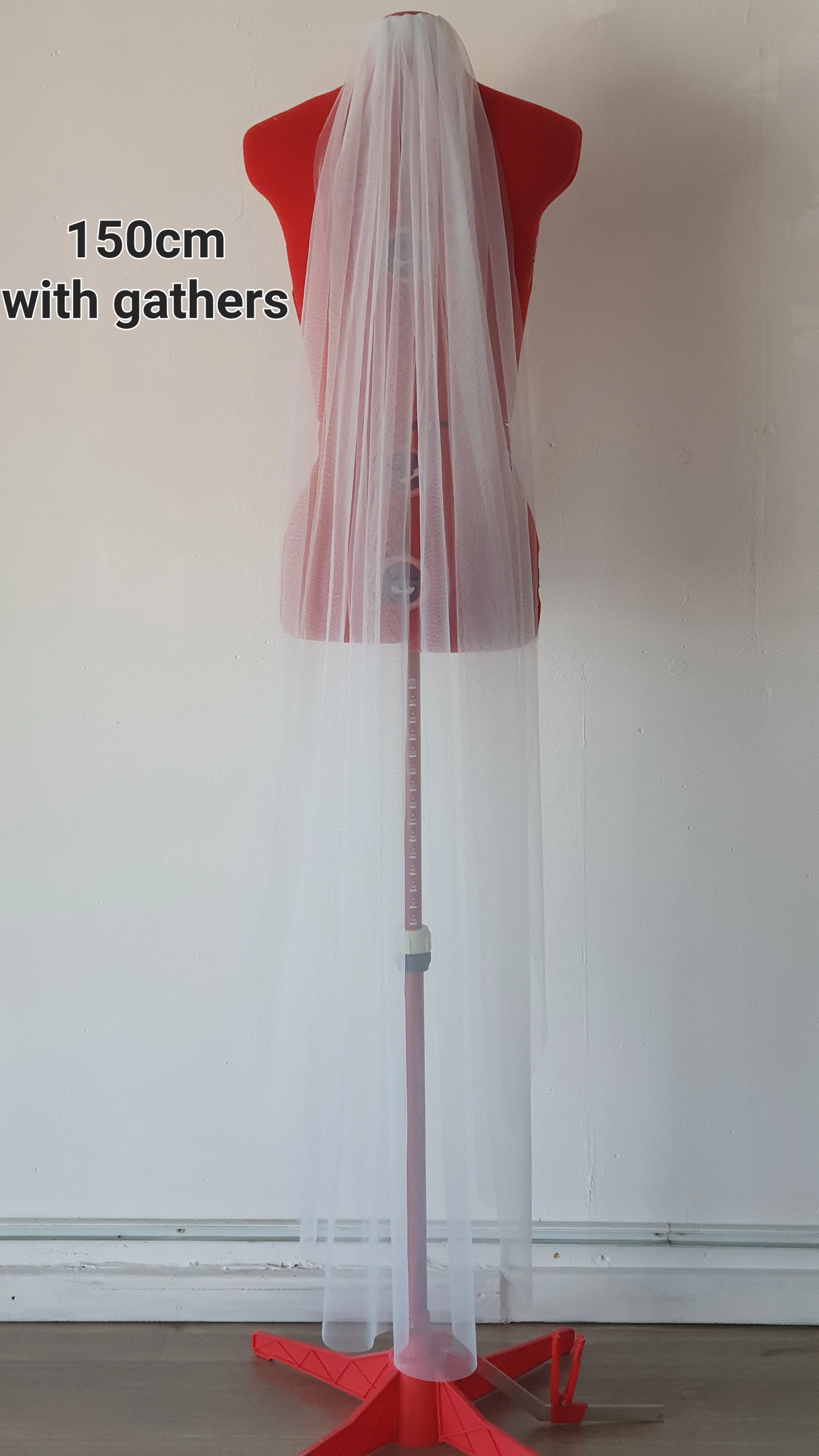 Soft bridal tulle wedding veil without gathers - Studio 3 Twenty One LLC