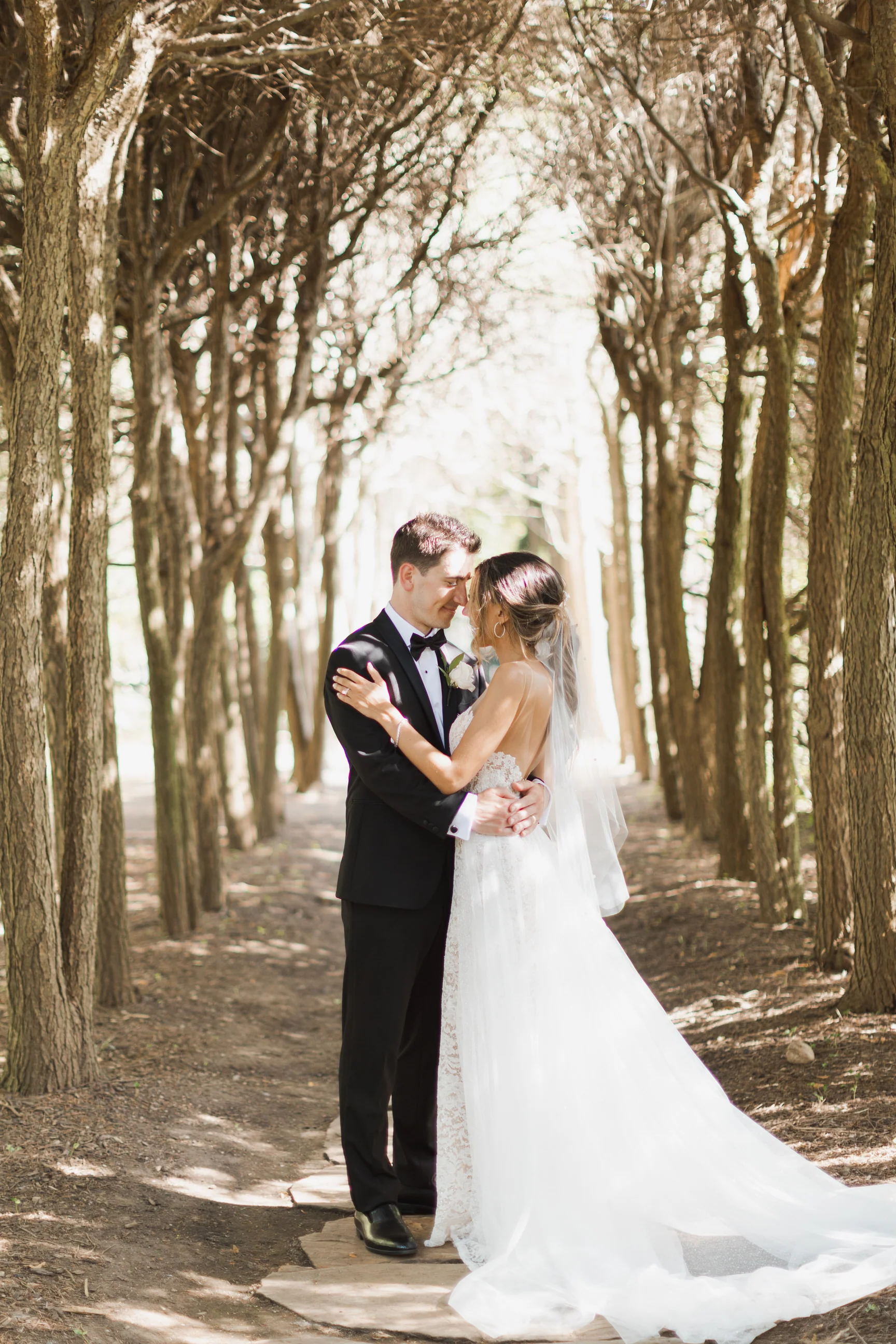 Ponytail Wedding Veil Hair Tie with Scattered Pearls - Studio 3 Twenty One LLC