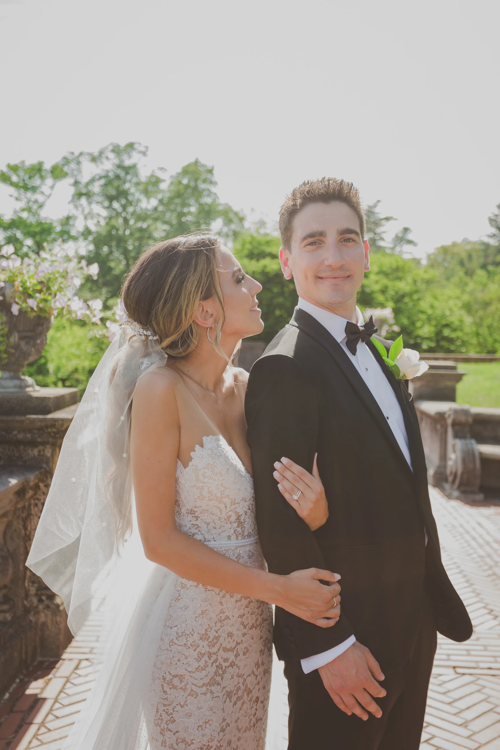 Ponytail Wedding Veil Hair Tie with Scattered Pearls - Studio 3 Twenty One LLC