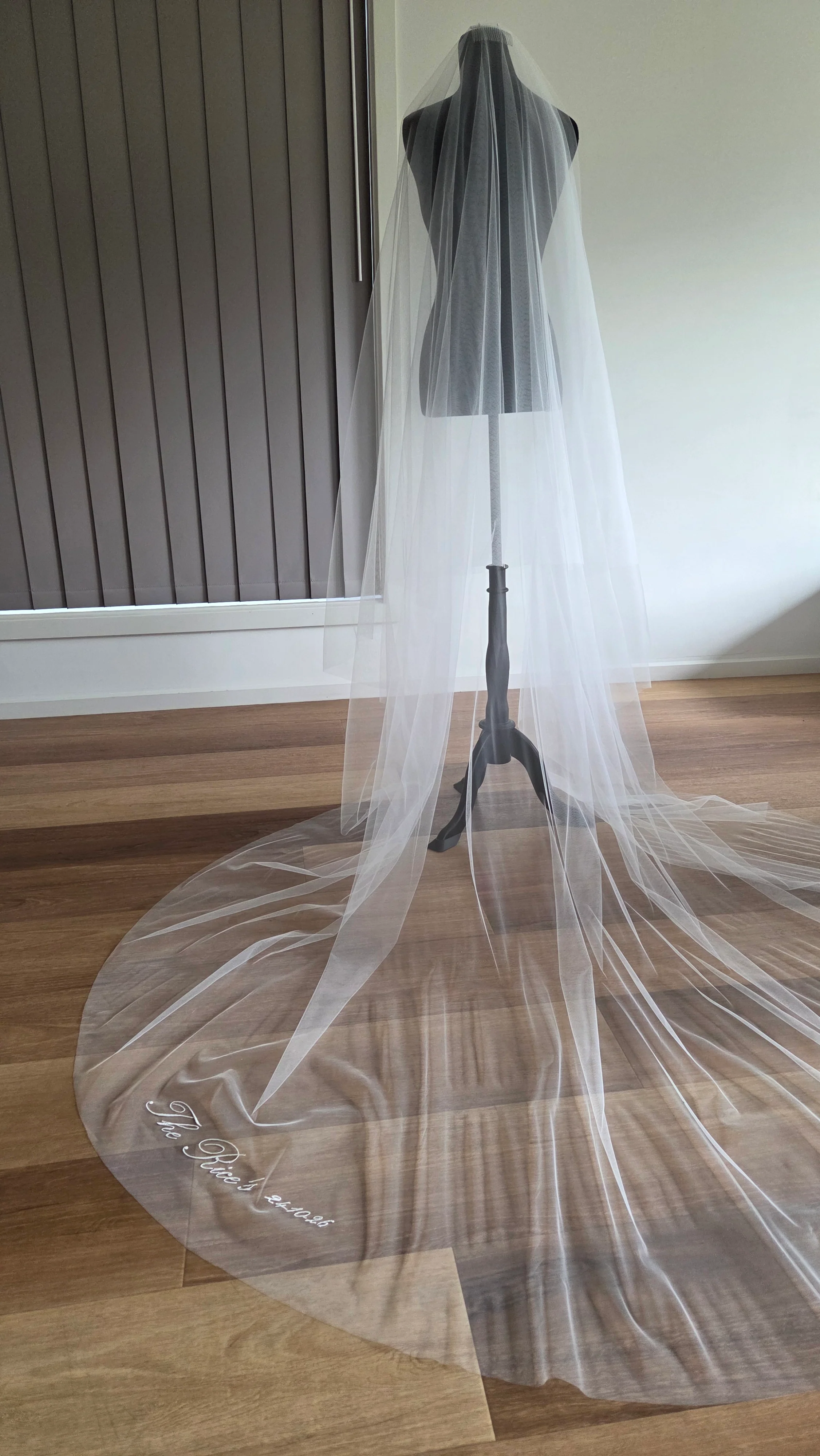 Personalised wedding veil, Custom Embroidery (initials, names, date, quotes) ADD ON - Studio 3 Twenty One LLC